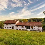 Landhaus- Fruehstueckspension Im Brombachtal
