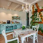 Landhaus- Fruehstueckspension Im Pensjonat *