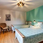 Landhaus- Fruehstueckspension Im Brombachtal