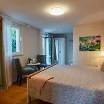Affittacamere Landhaus- Fruehstueckspension Im