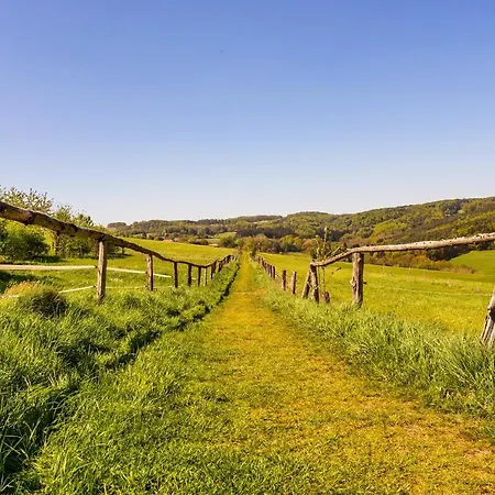 Vendégház Landhaus- Fruehstueckspension Im *