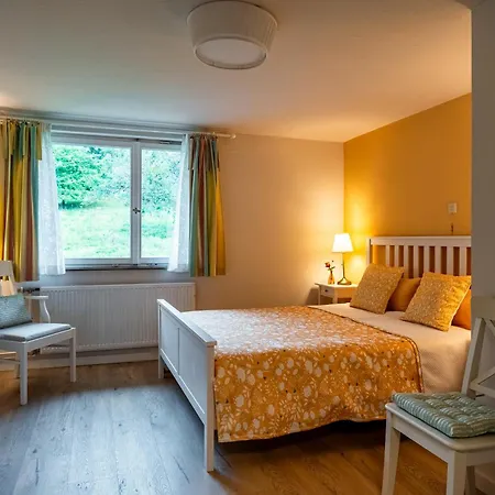 Landhaus- Fruehstueckspension Im * Brombachtal