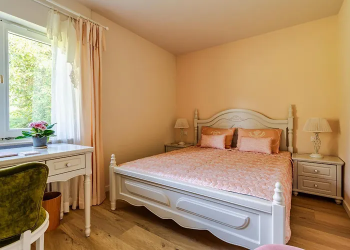 Landhaus- Fruehstueckspension Im