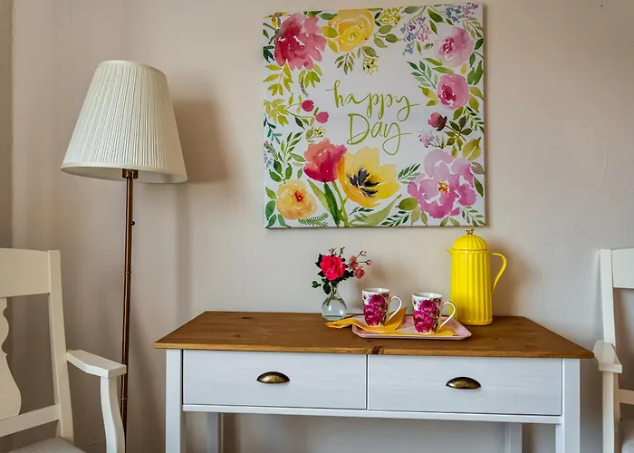 Konukevi Landhaus- Fruehstueckspension Im Brombachtal