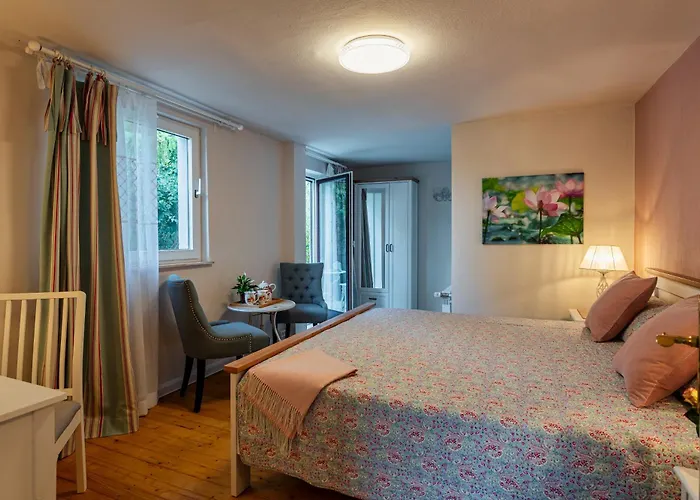 Konukevi Landhaus- Fruehstueckspension Im