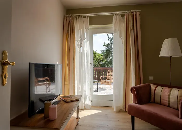 Landhaus- Fruehstueckspension Im * Brombachtal